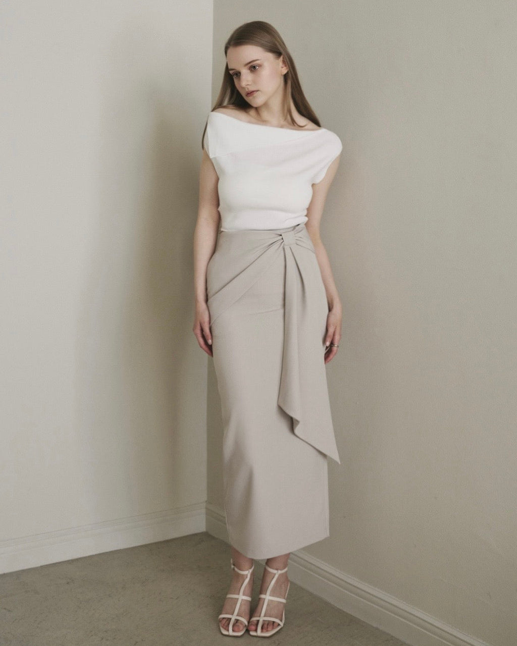 ASYMMETRY RIBBON SKIRT